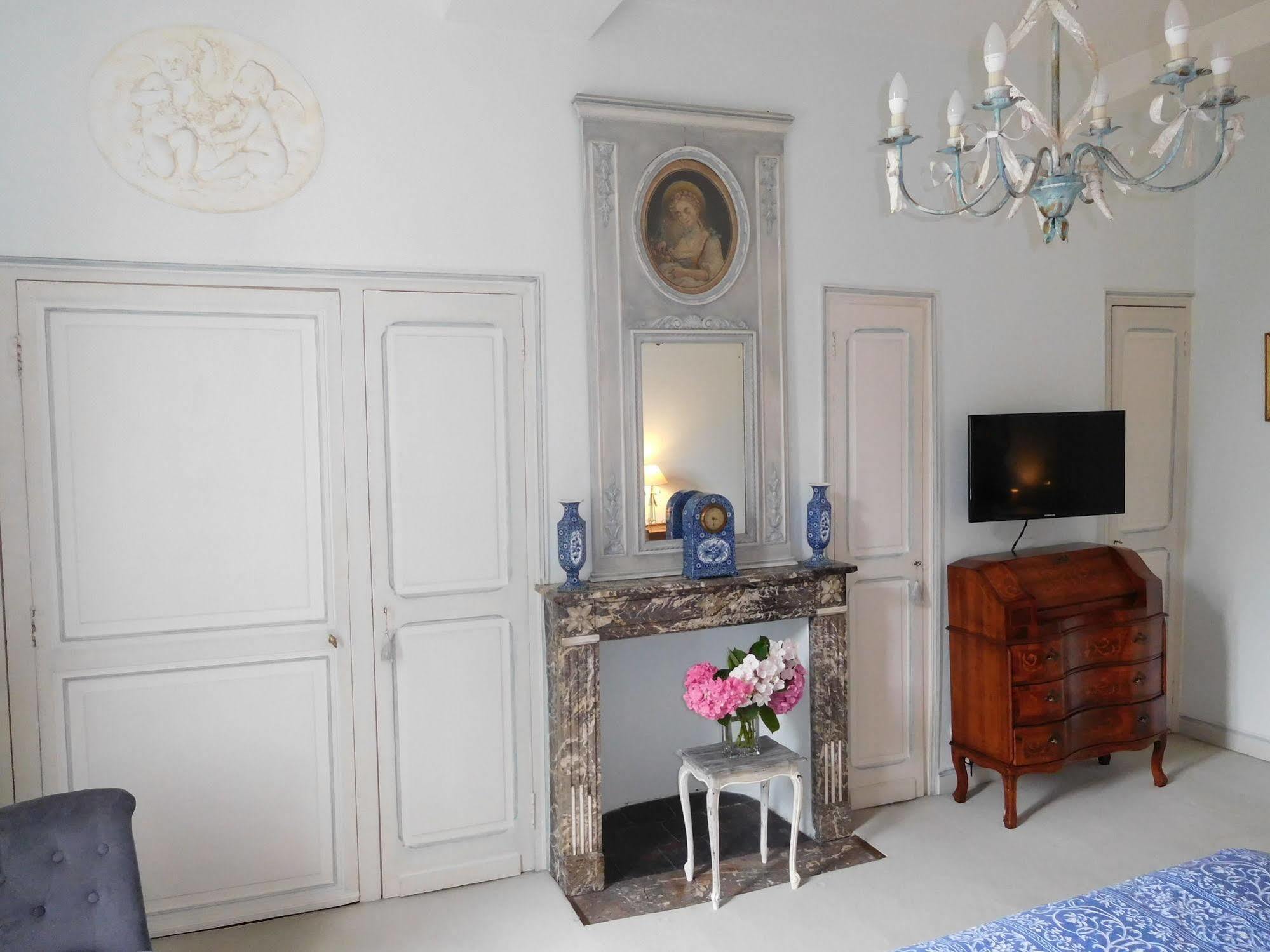 Chambres D'Hotes Chateau De Courcelette Hem Kültér fotó